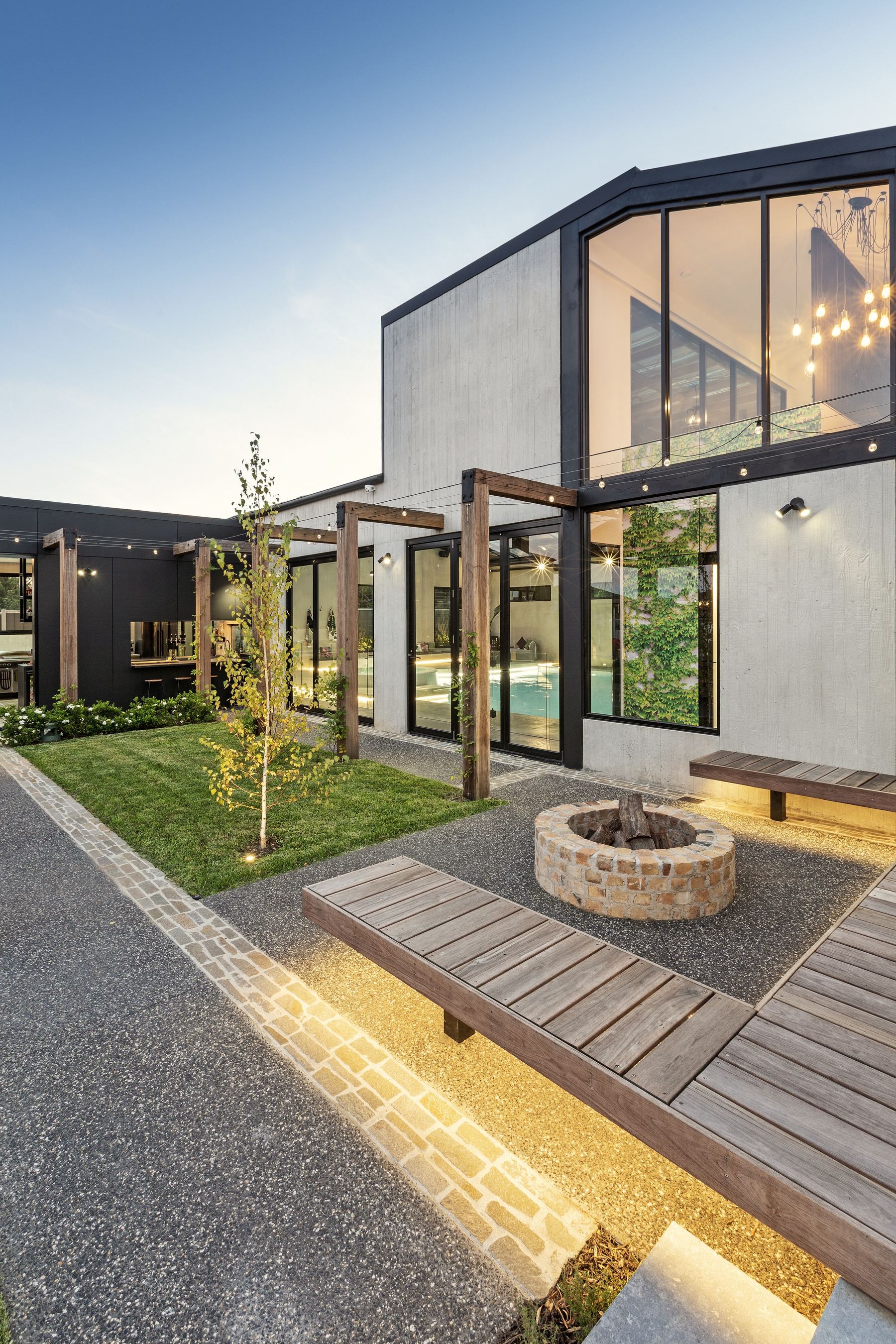 Hillside, Hillside, Melbourne. Project photograph