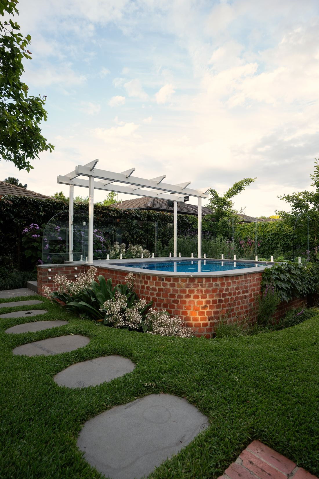 Mitcham, Pool + Garden